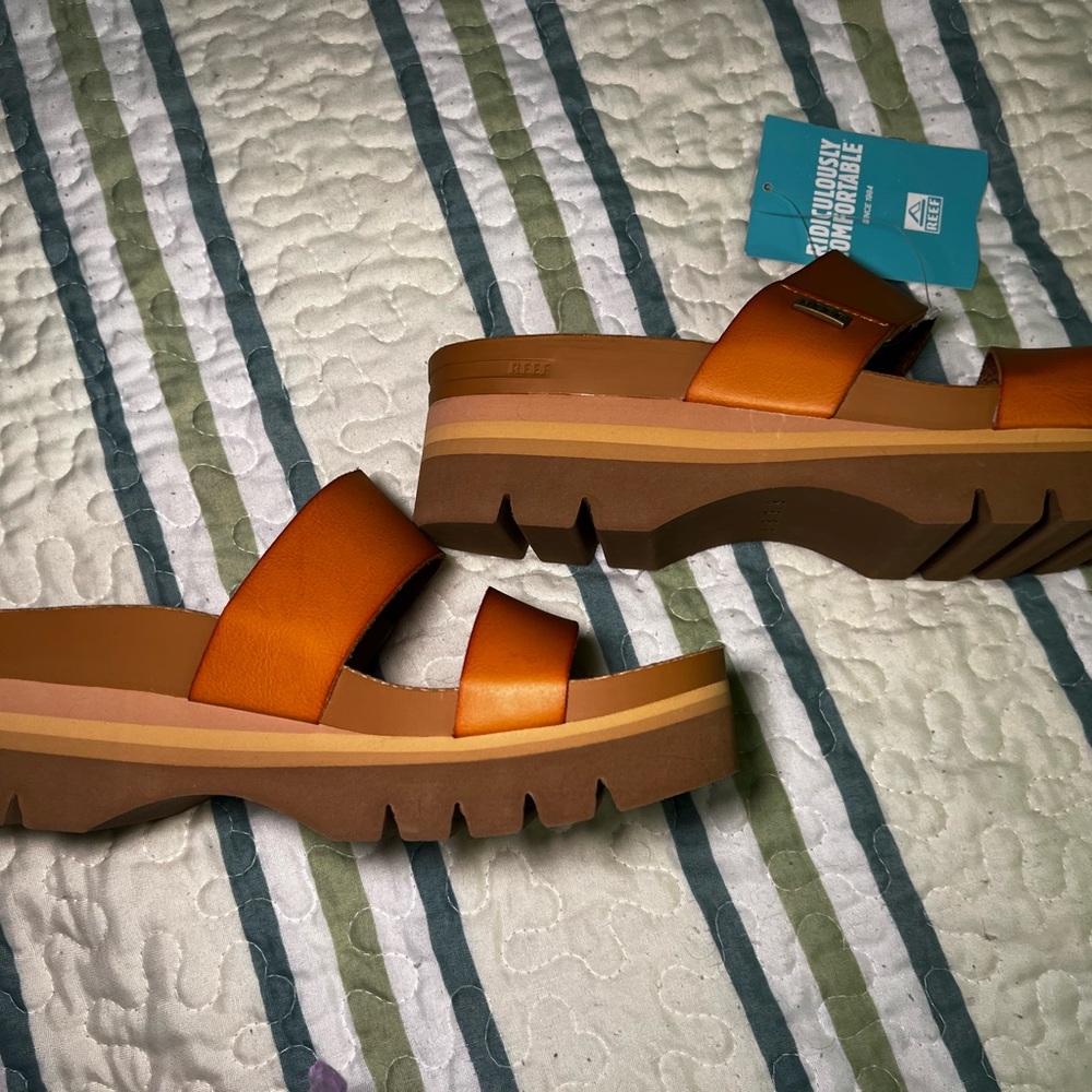 Reef Tan Cork Platform Slide Sandals - Picture 3 of 8